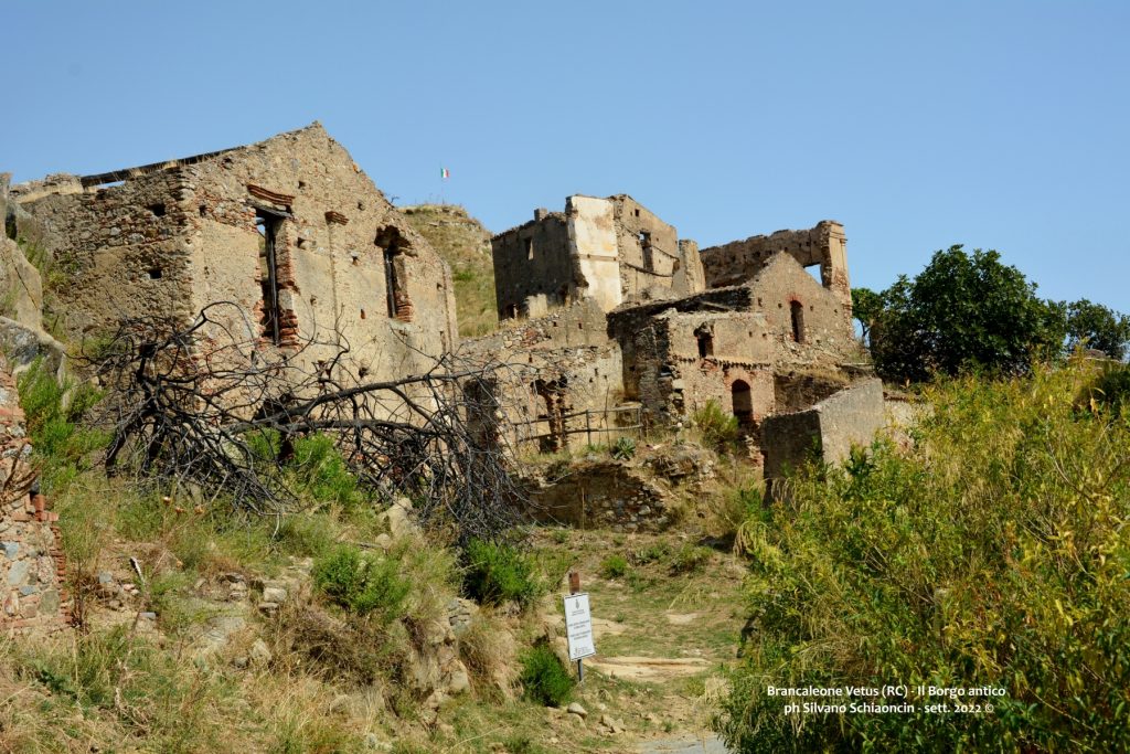 Parco archeologico Brancaleone Vetus (RC)005